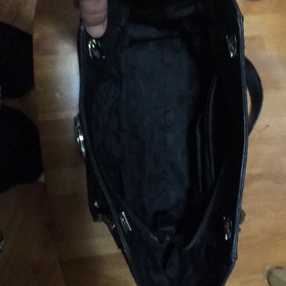 Handbag - Picture 2 of 2